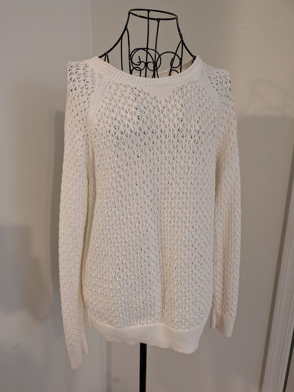 Izod Women’s Cream Open-Knit Crewneck Sweater